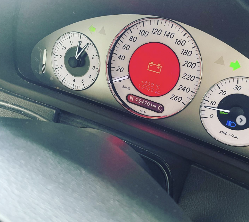 Mercedes CLK warning light diagnostics using Dealer level Mercedes diagnostics - Euro Car Electronics - eurocarelectronics.com.au